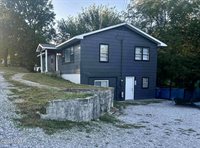 106 West South Street, Neosho, MO 64850