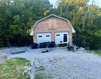 106 West South Street, Neosho, MO 64850