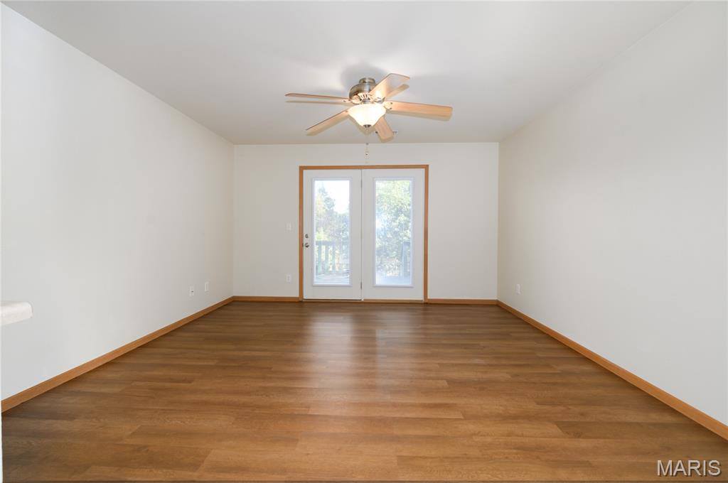 16868 Hurricane Lane, Saint Robert, MO 65584