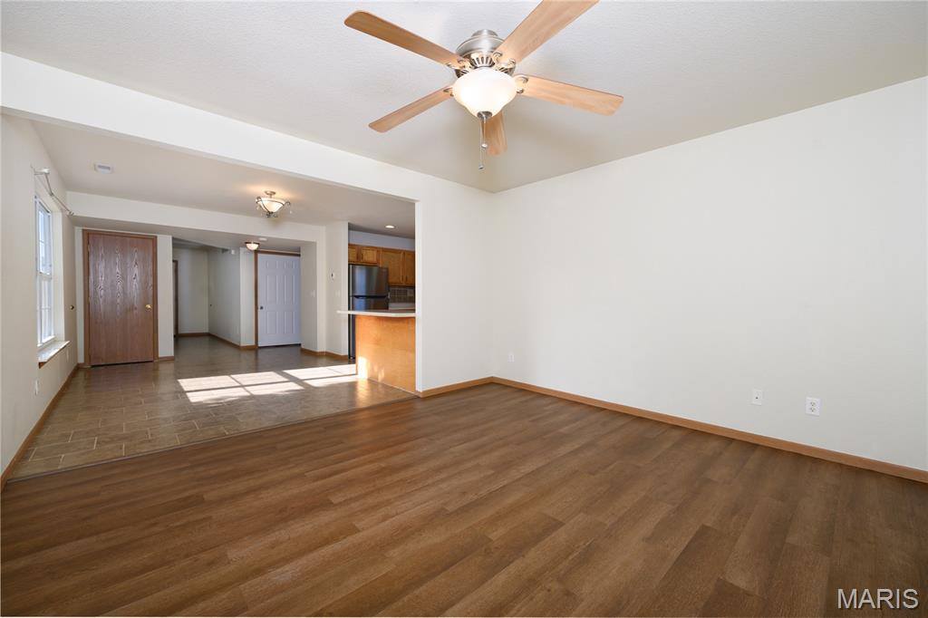 16868 Hurricane Lane, Saint Robert, MO 65584