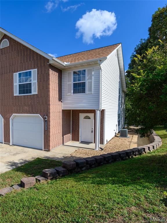 16868 Hurricane Lane, Saint Robert, MO 65584