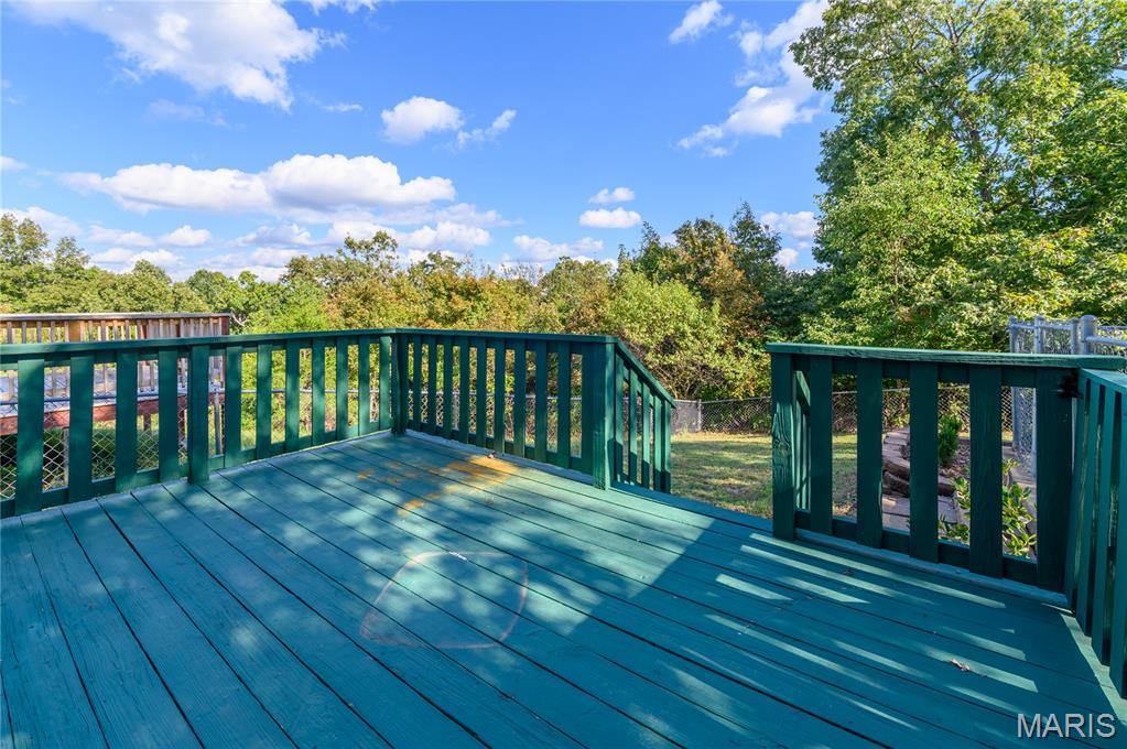 16868 Hurricane Lane, Saint Robert, MO 65584