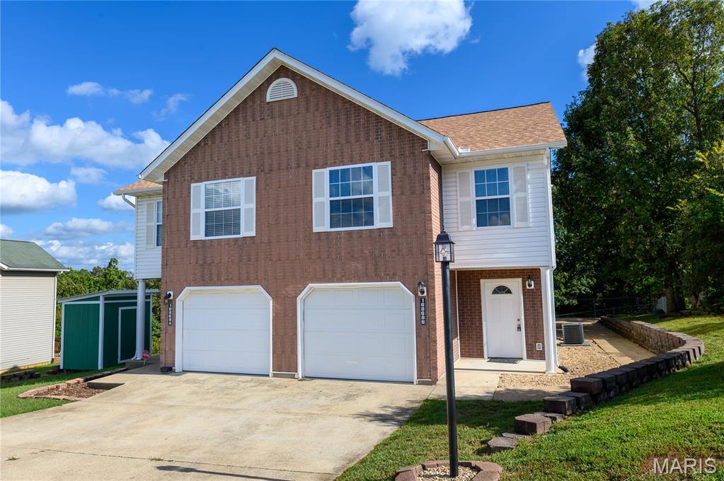 16868 Hurricane Lane, Saint Robert, MO 65584