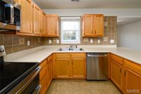 16868 Hurricane Lane, Saint Robert, MO 65584