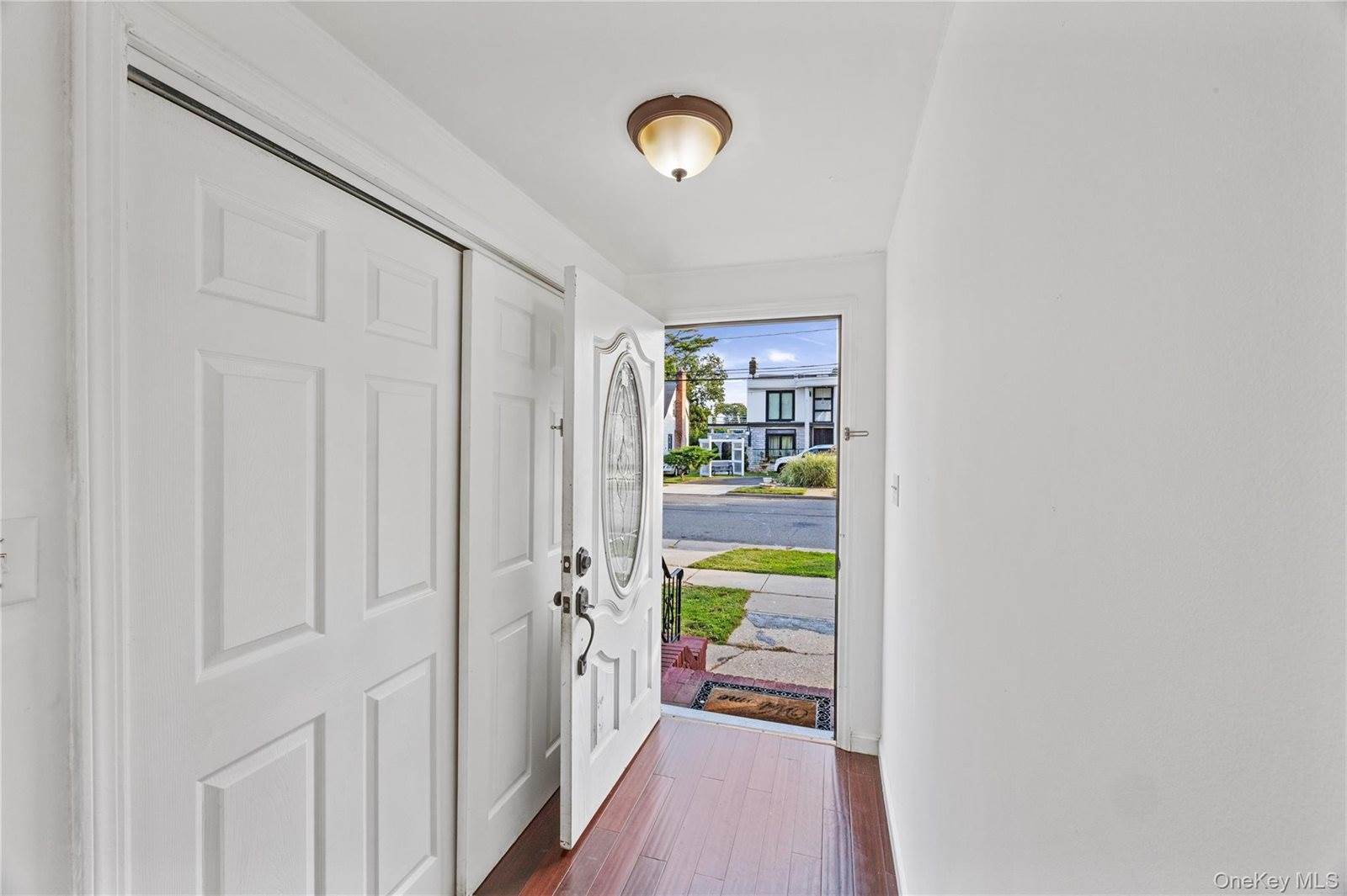 187 Botsford Street, Hempstead, NY 11550