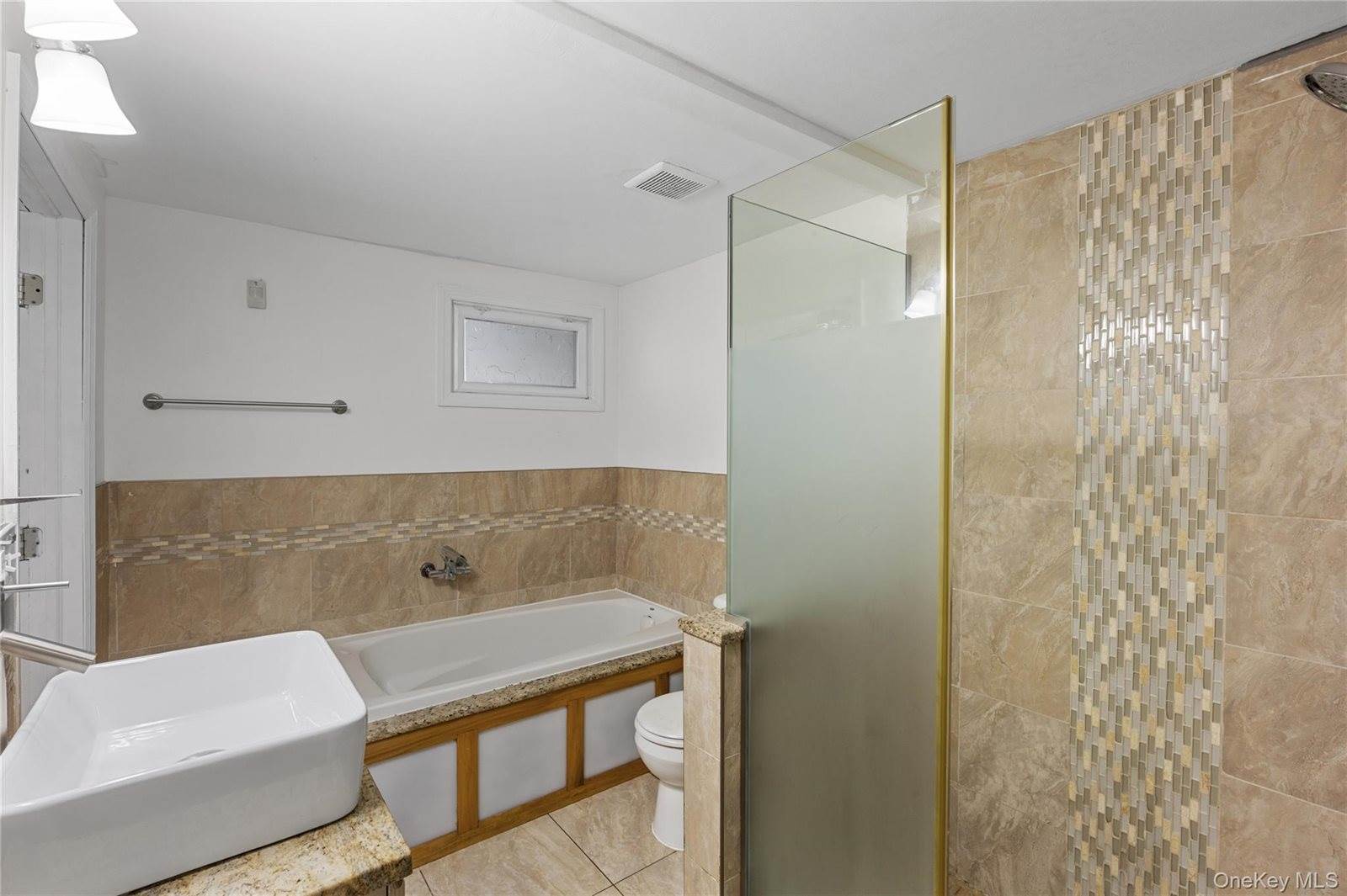 187 Botsford Street, Hempstead, NY 11550