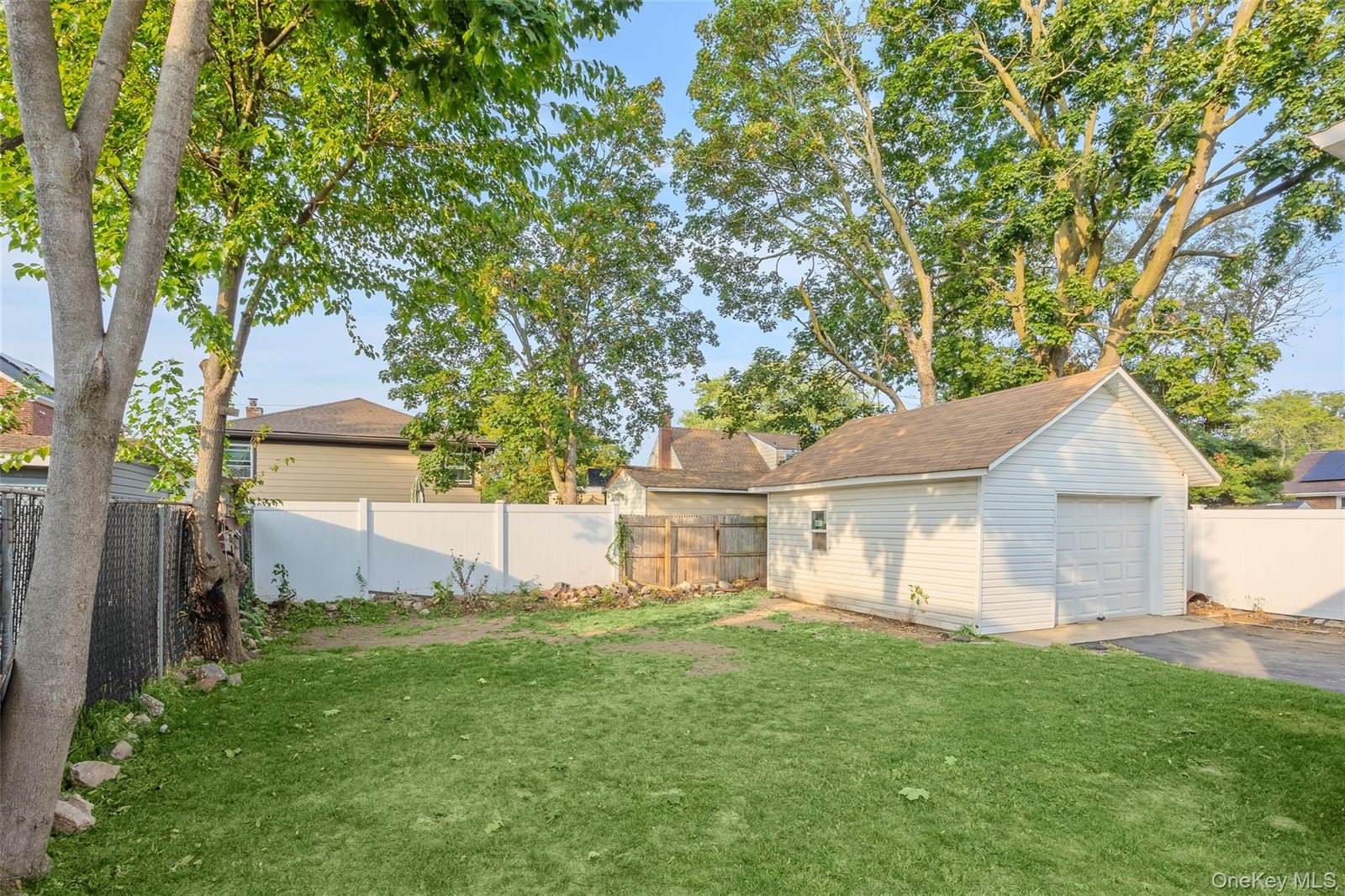 187 Botsford Street, Hempstead, NY 11550