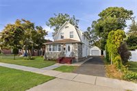 187 Botsford Street, Hempstead, NY 11550
