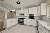 18380 Grizzly Court, Hidden Valley Lake, CA 95467