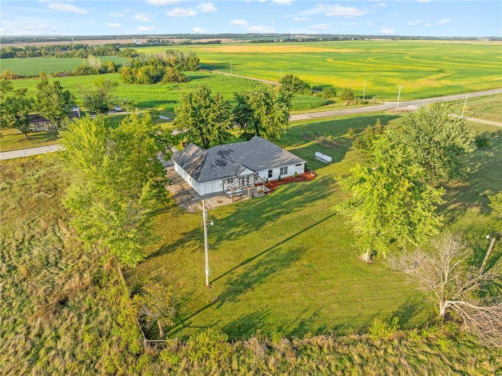 9005 NW State Route 52 N/A, Amoret, MO 64722