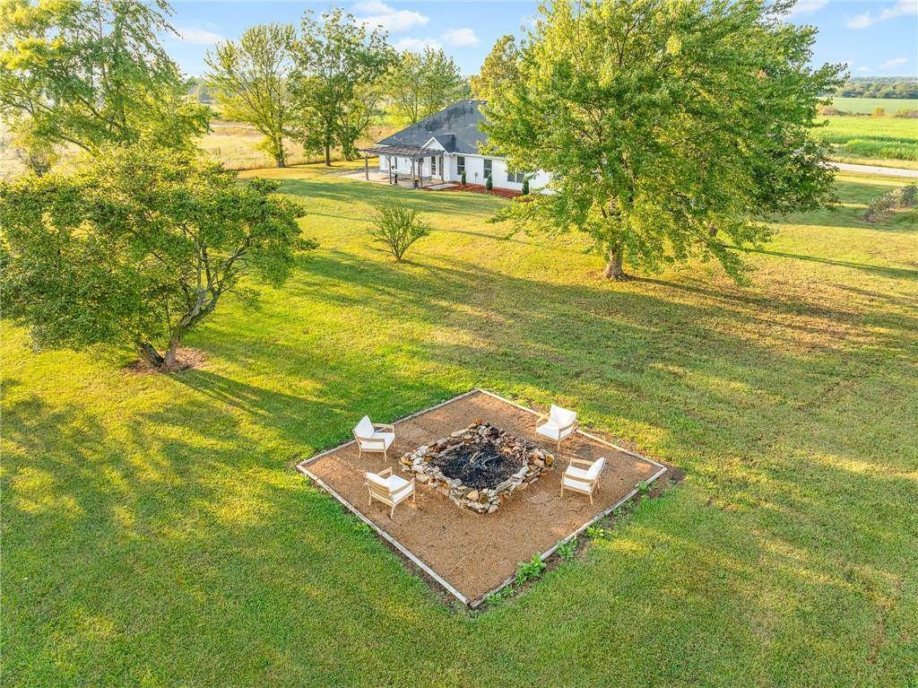 9005 NW State Route 52 N/A, Amoret, MO 64722