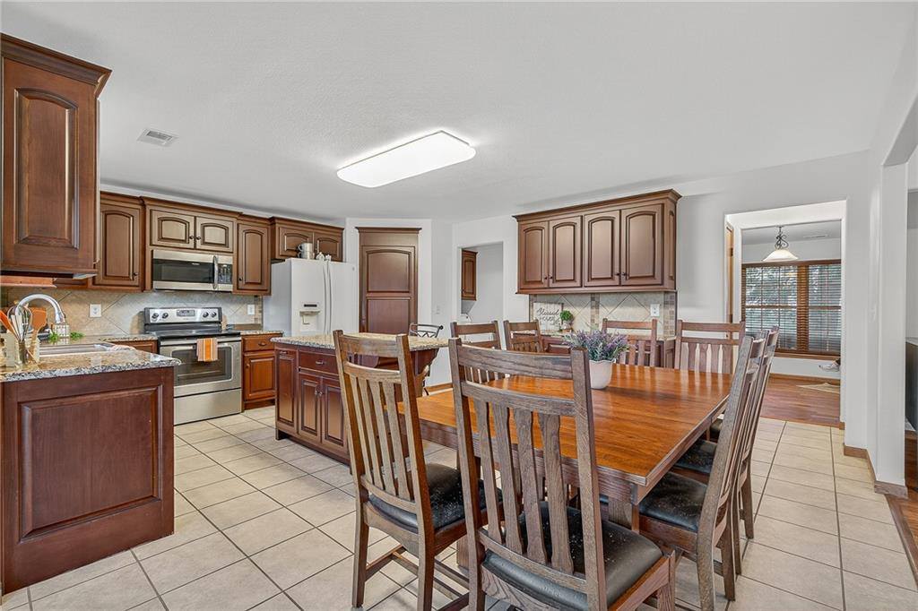 9005 NW State Route 52 N/A, Amoret, MO 64722