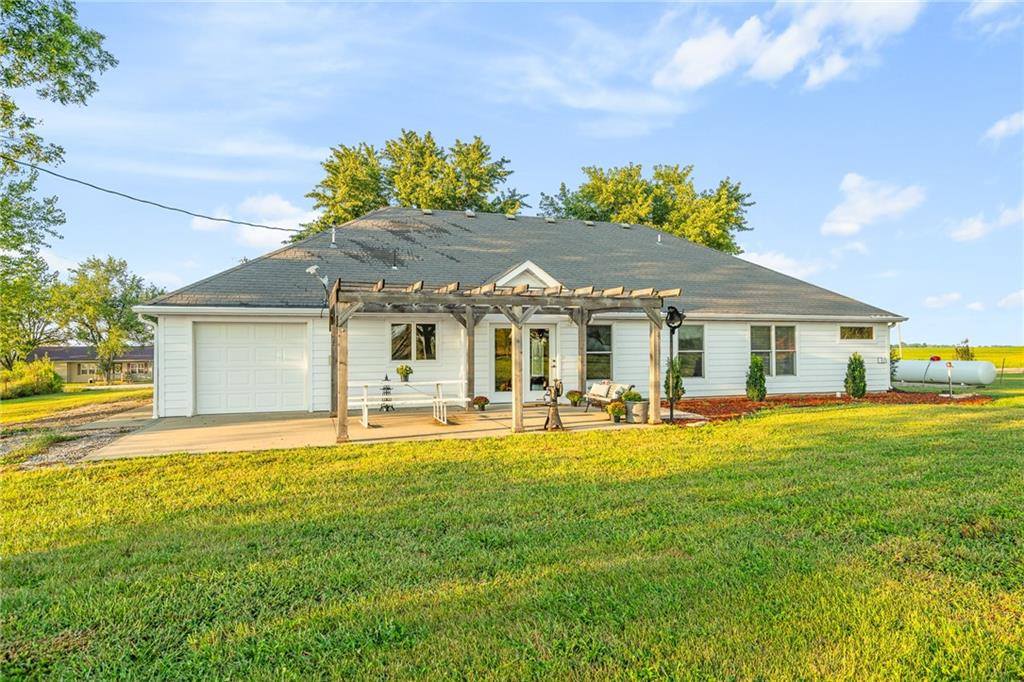 9005 NW State Route 52 N/A, Amoret, MO 64722