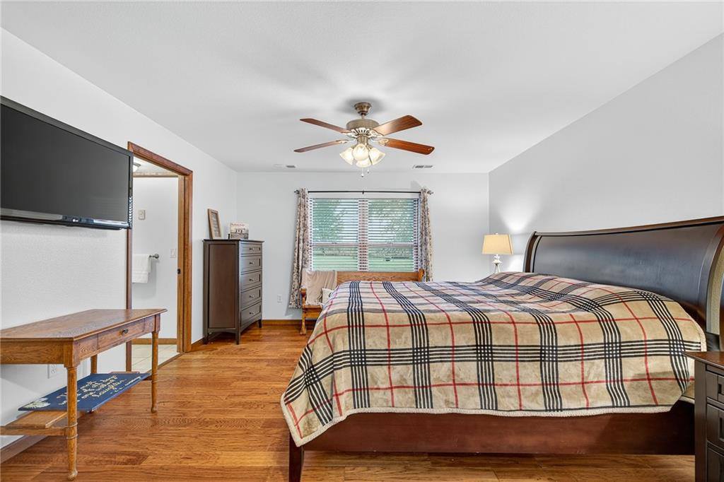 9005 NW State Route 52 N/A, Amoret, MO 64722