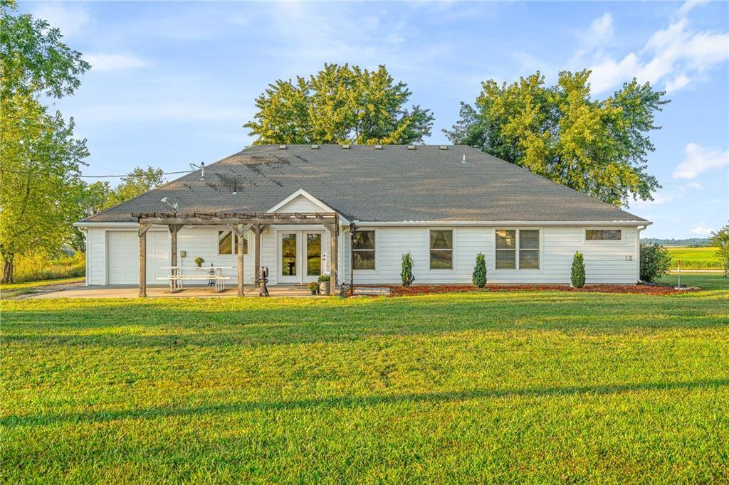 9005 NW State Route 52 N/A, Amoret, MO 64722