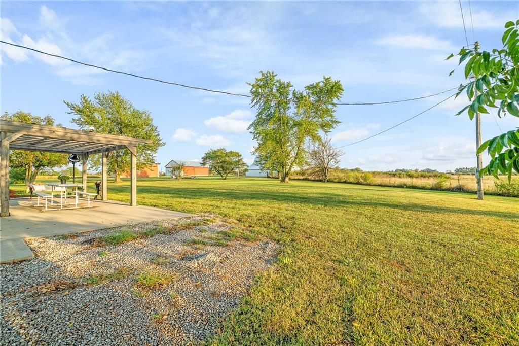 9005 NW State Route 52 N/A, Amoret, MO 64722