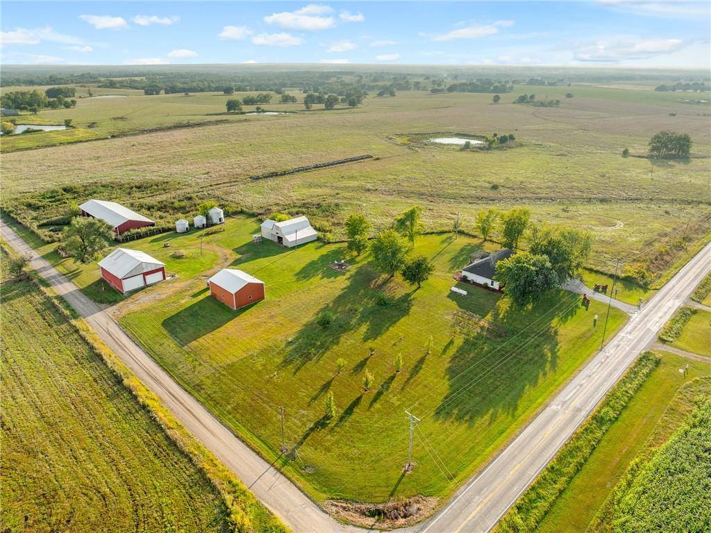 9005 NW State Route 52 N/A, Amoret, MO 64722