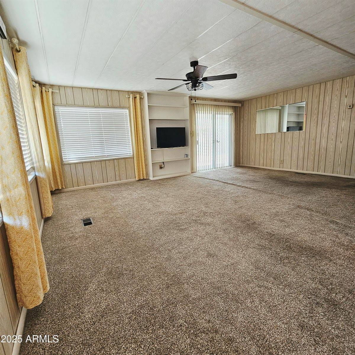 5512 East Arbor Avenue, Mesa, AZ 85206