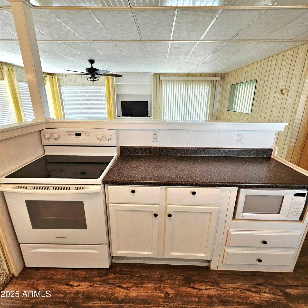 5512 East Arbor Avenue, Mesa, AZ 85206