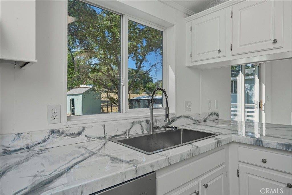 2667 Howard Avenue, Lakeport, CA 95453