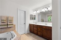 17207 Madrillon Way, Accokeek, MD 20607