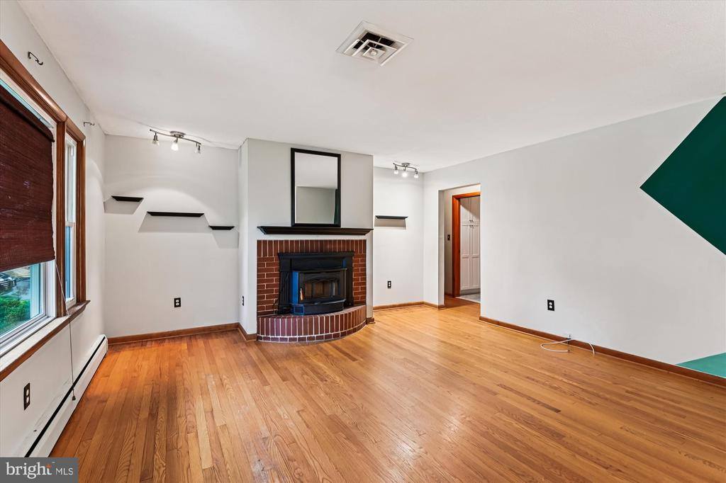 18 Austin Road, Reisterstown, MD 21136