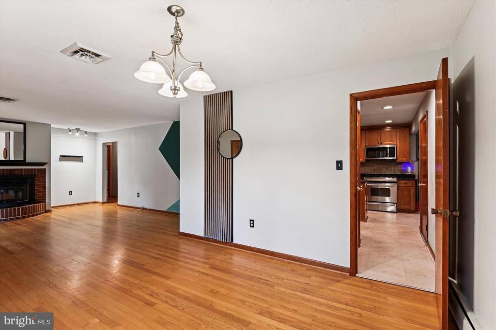 18 Austin Road, Reisterstown, MD 21136