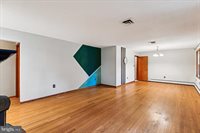 18 Austin Road, Reisterstown, MD 21136