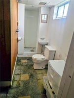 2370 Chaney Circle, Youngstown, OH 44509