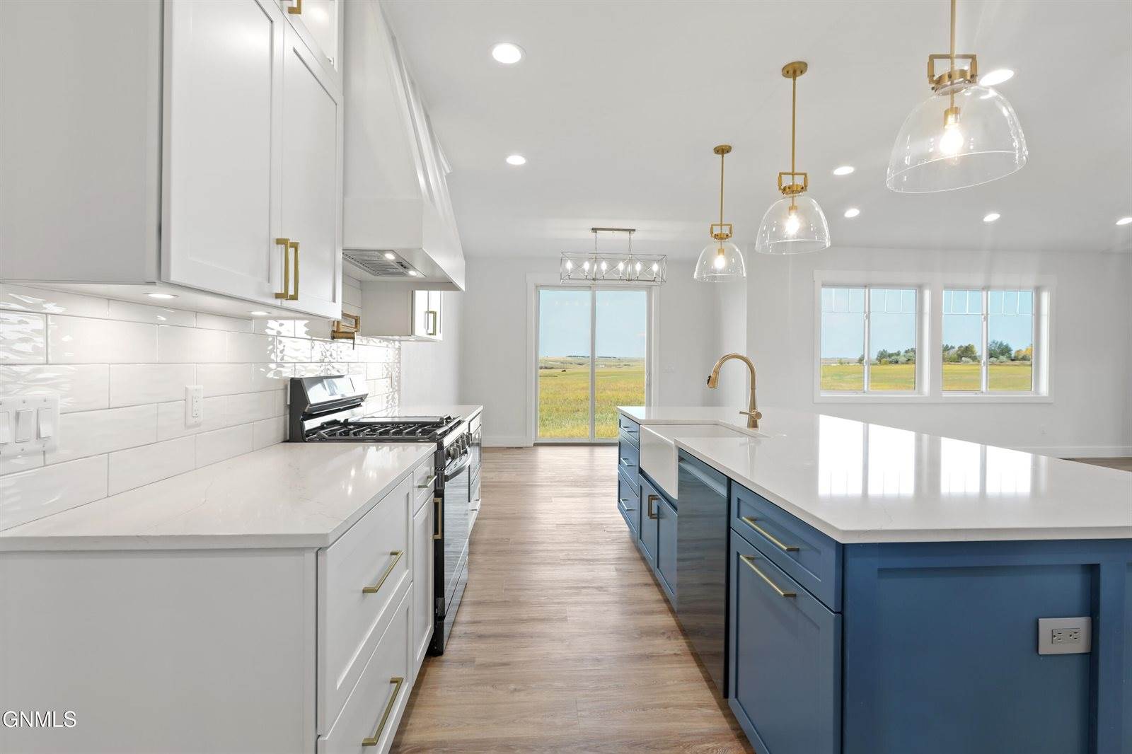 3103 44th Avenue West, Williston, ND 58801