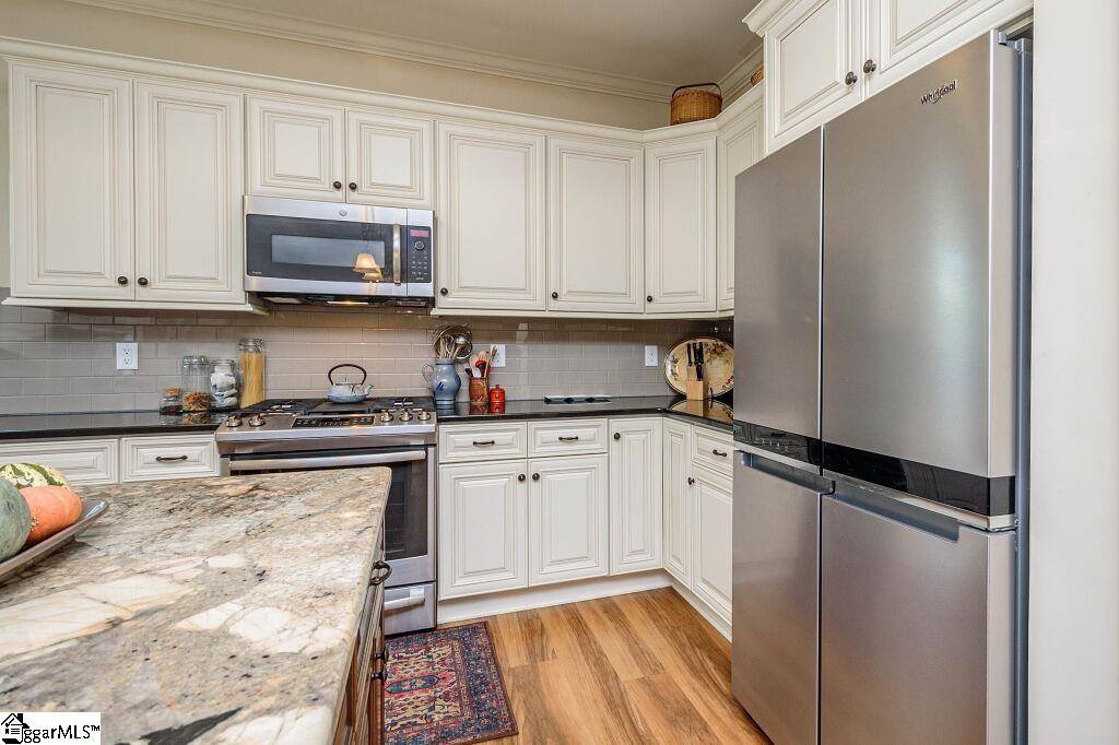 186 Page Creek, Landrum, SC 29356