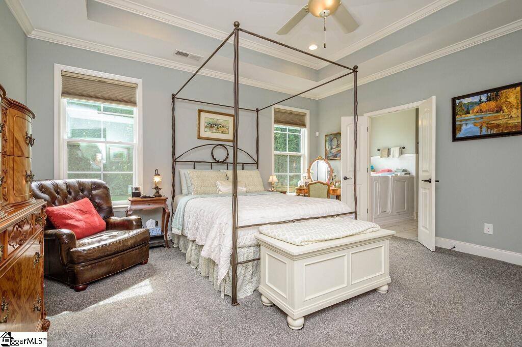186 Page Creek, Landrum, SC 29356