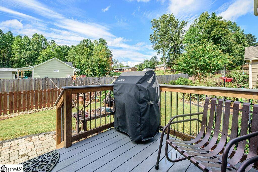 186 Page Creek, Landrum, SC 29356