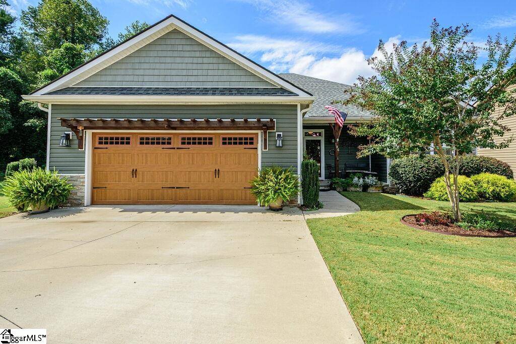 186 Page Creek, Landrum, SC 29356