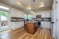 186 Page Creek, Landrum, SC 29356