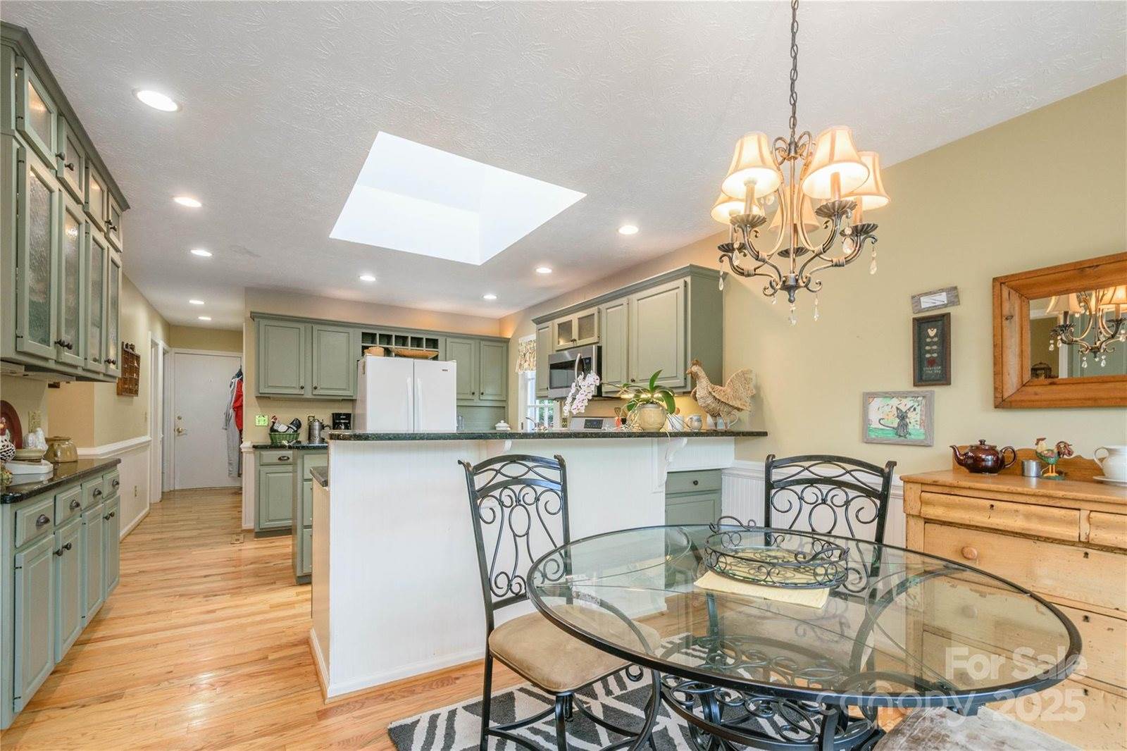 32 West Fairway Drive, Etowah, NC 28729