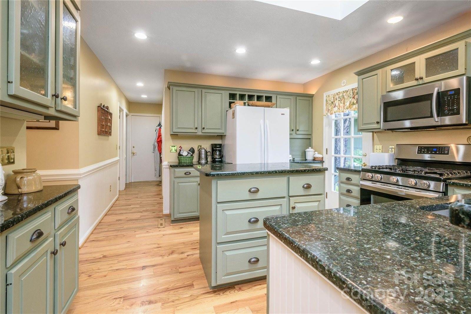 32 West Fairway Drive, Etowah, NC 28729