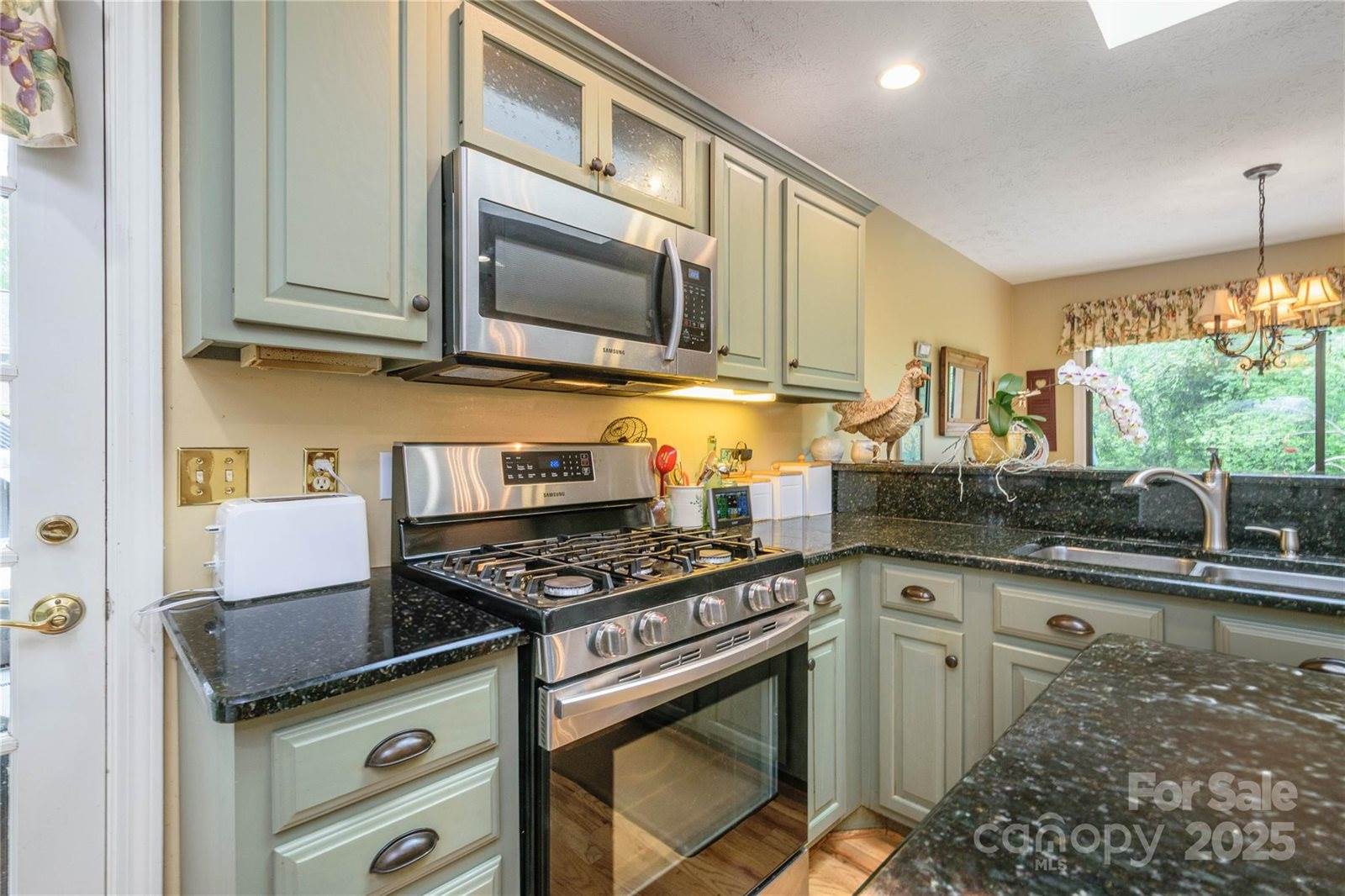 32 West Fairway Drive, Etowah, NC 28729