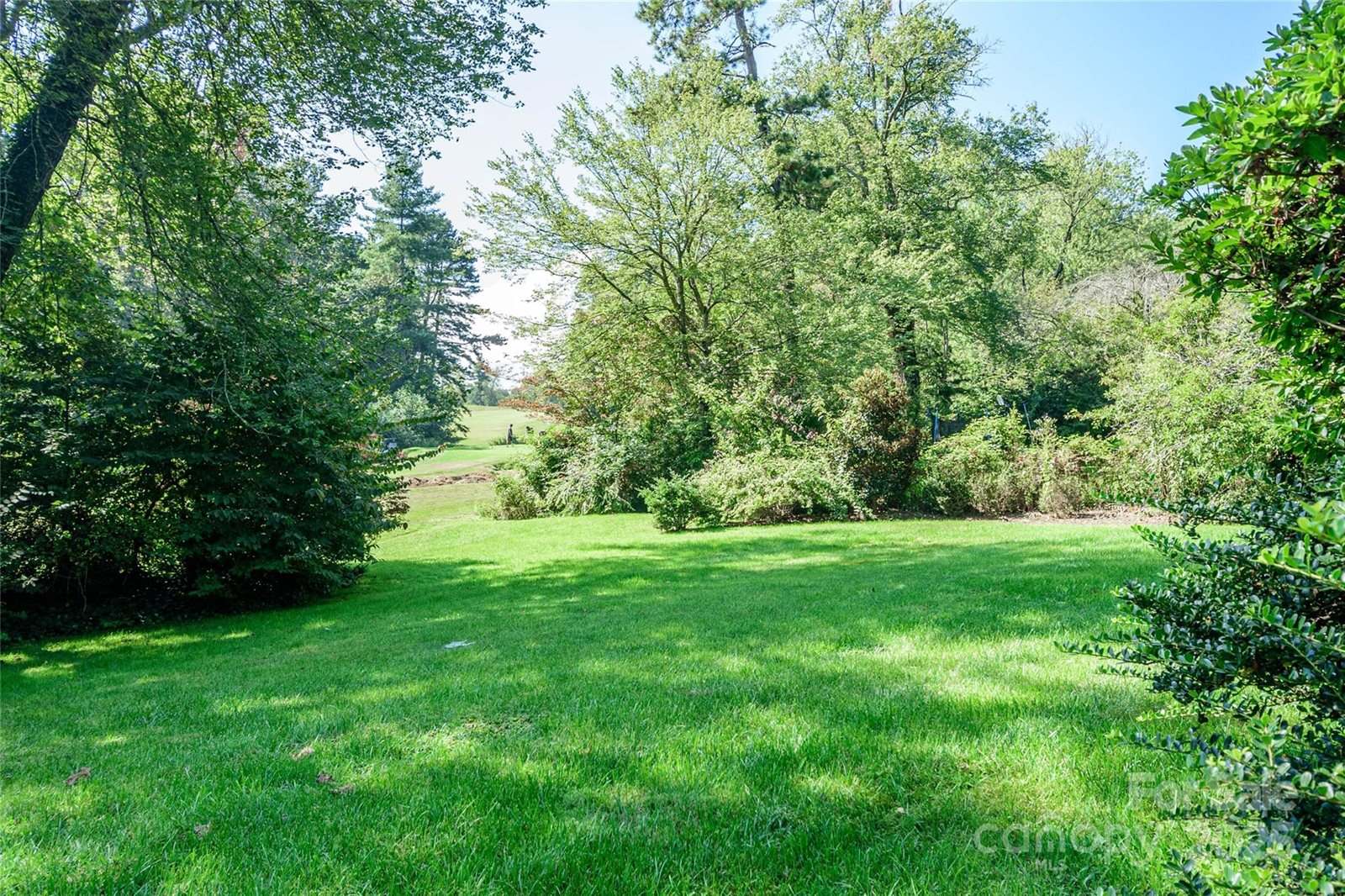 32 West Fairway Drive, Etowah, NC 28729