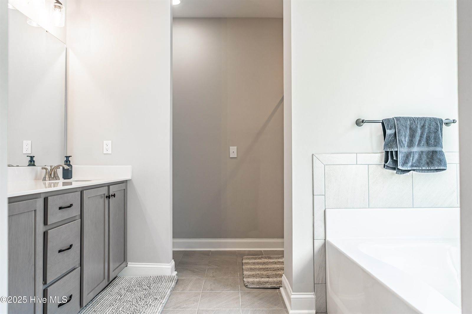 160 Courtland Circle, Moore County, NC 27281