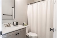 160 Courtland Circle, Moore County, NC 27281