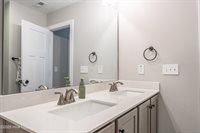 160 Courtland Circle, Moore County, NC 27281