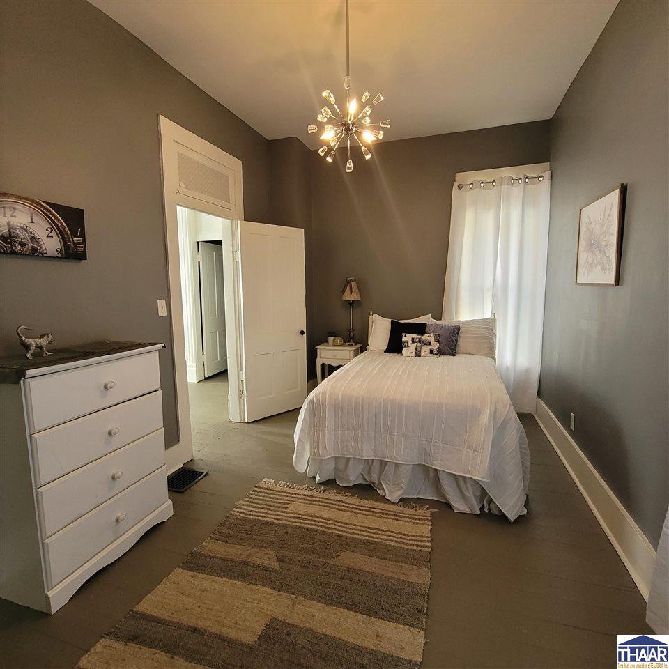 2033 North 11th, Terre Haute, IN 47804