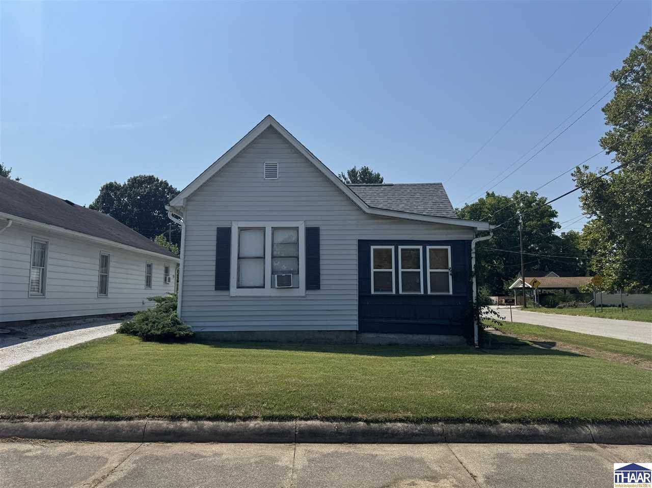 2430 North 6 1/2, Terre Haute, IN 47804