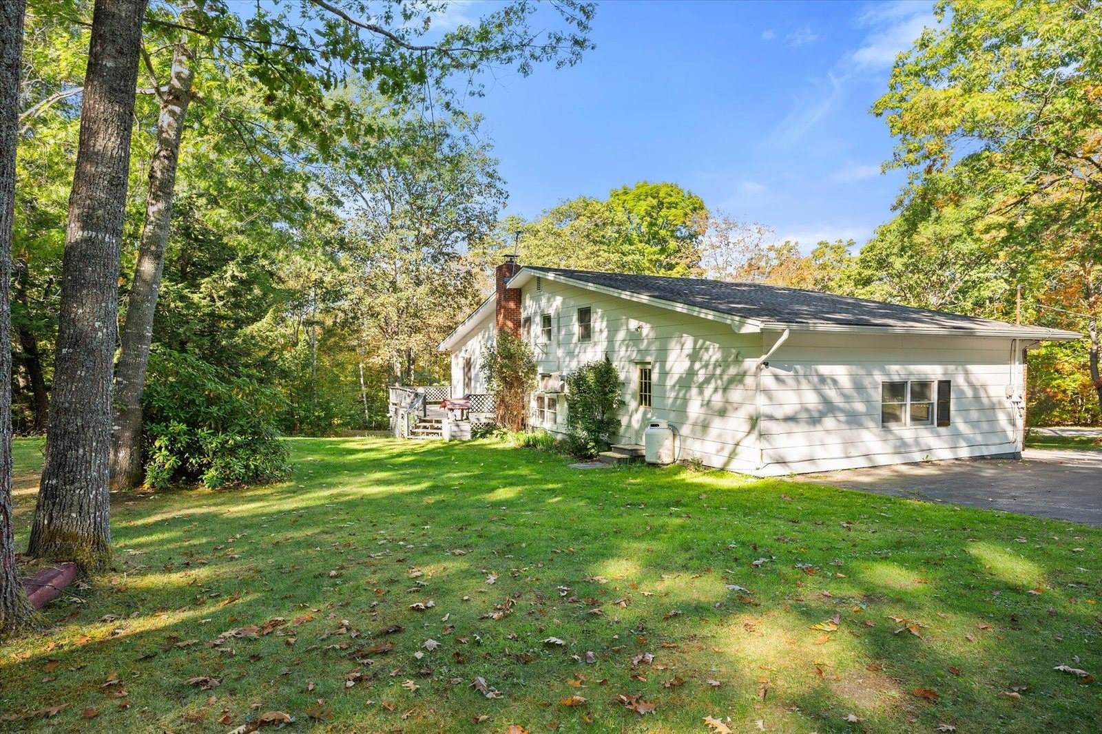 246 Plymouth Road, Carmel, ME 04419