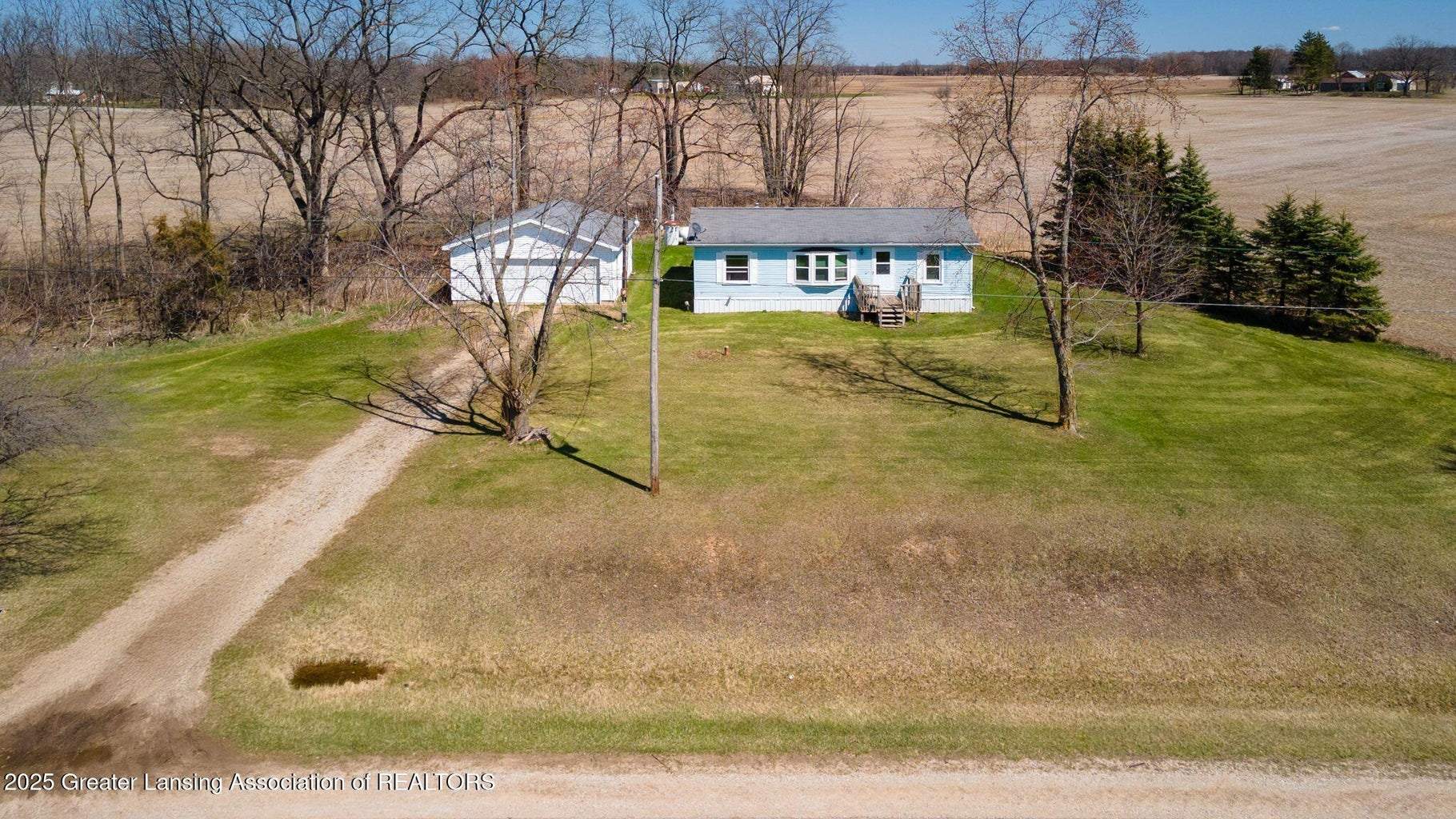 9750 Clinton Trail, Mulliken, MI 48861