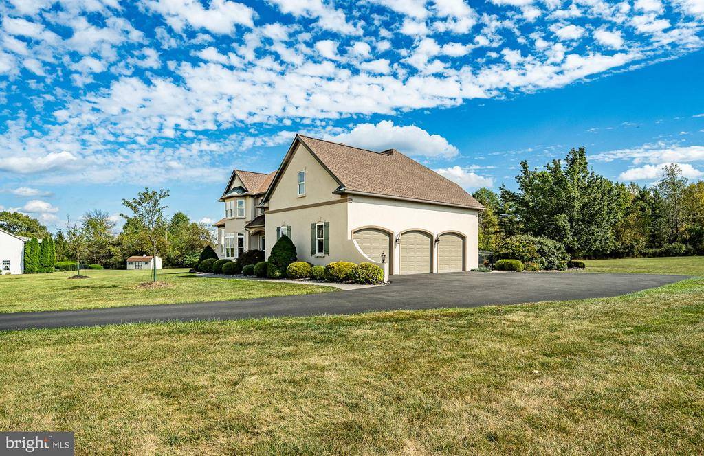 174 Blackwood Lane, Douglassville, PA 19518