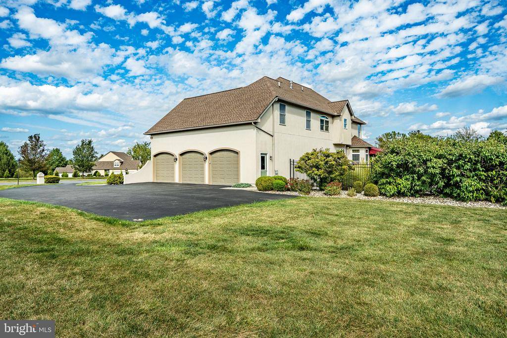 174 Blackwood Lane, Douglassville, PA 19518