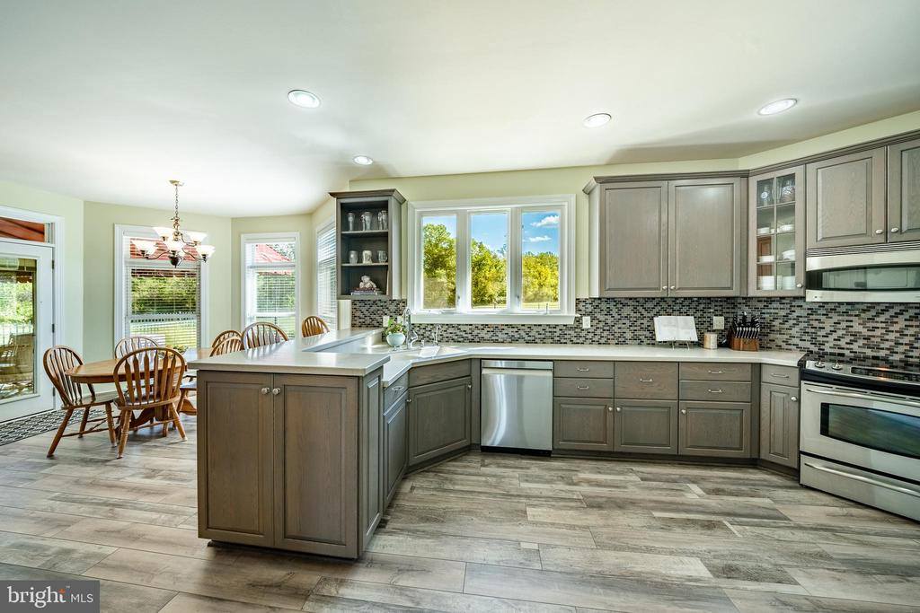 174 Blackwood Lane, Douglassville, PA 19518