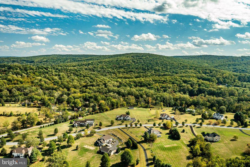 174 Blackwood Lane, Douglassville, PA 19518